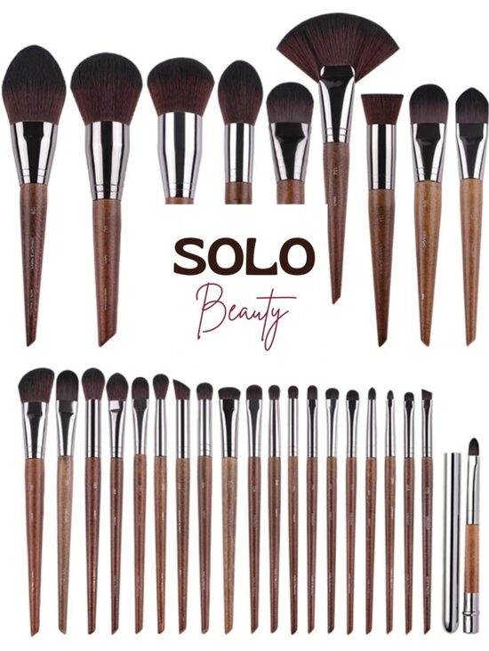 Professional makeup brushes