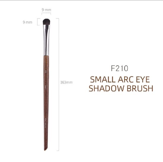 Small ARC Eye Shadow Brush F210