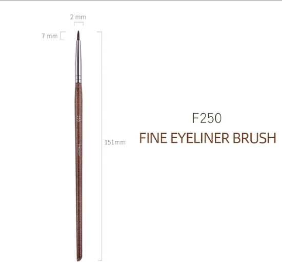 Fine Eyeliner Brush F250